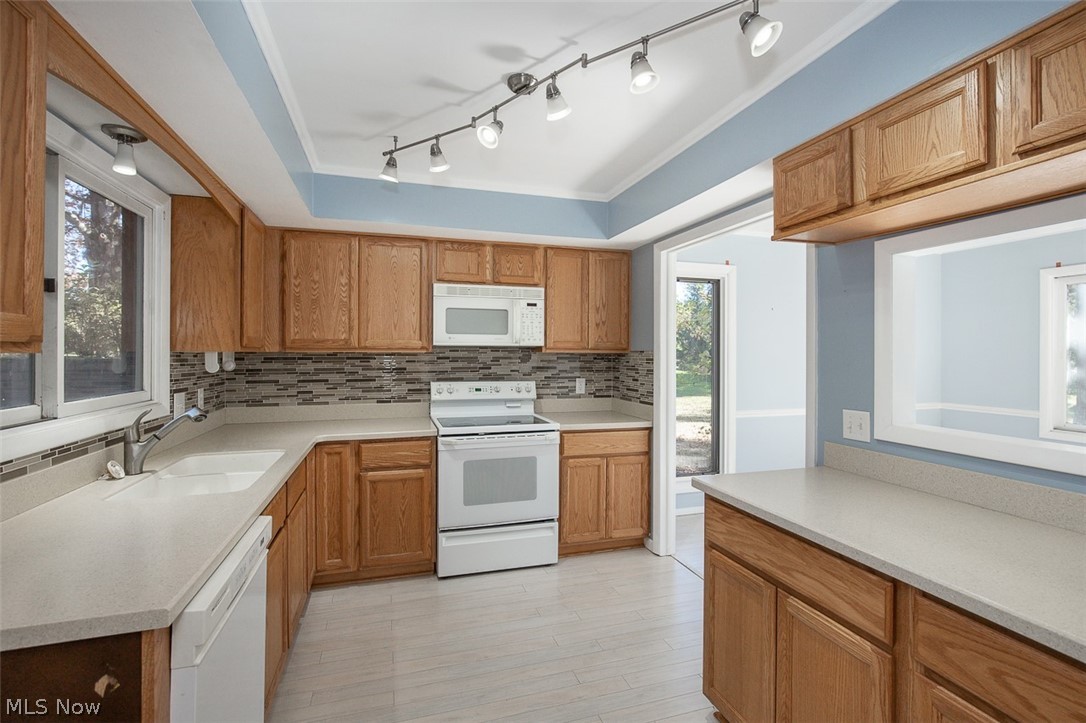 700 Tinkers Lane Sagamore Hills OH 44067