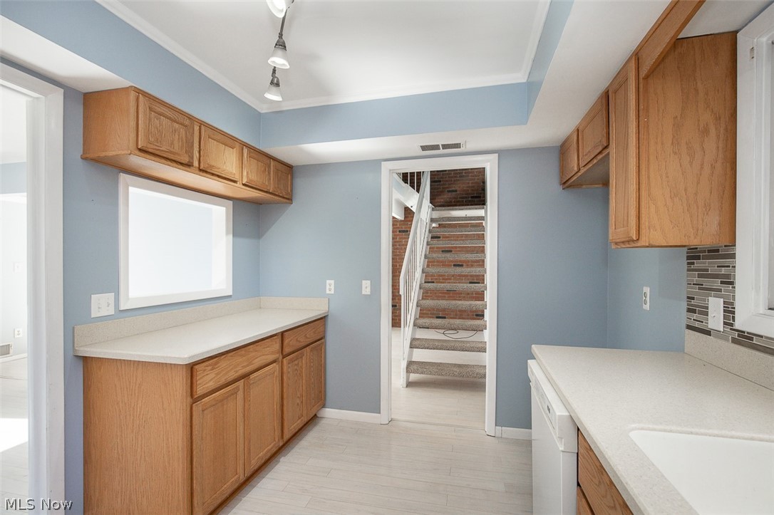 700 Tinkers Lane Sagamore Hills OH 44067