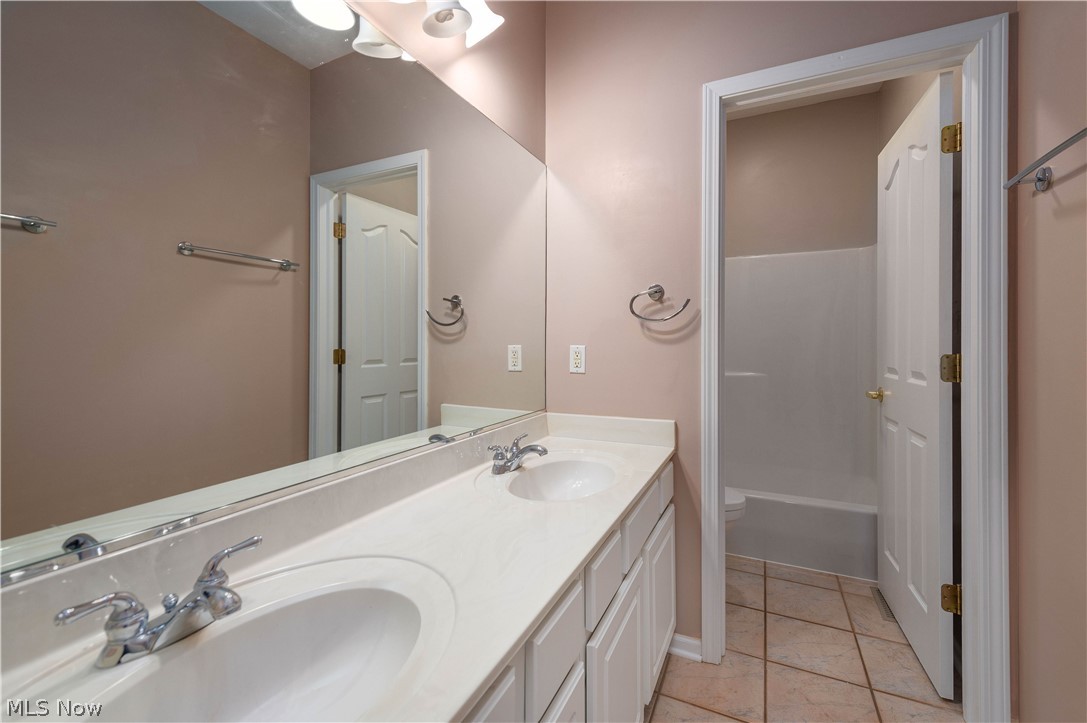 29465 Hummingbird Circle Westlake OH 44145