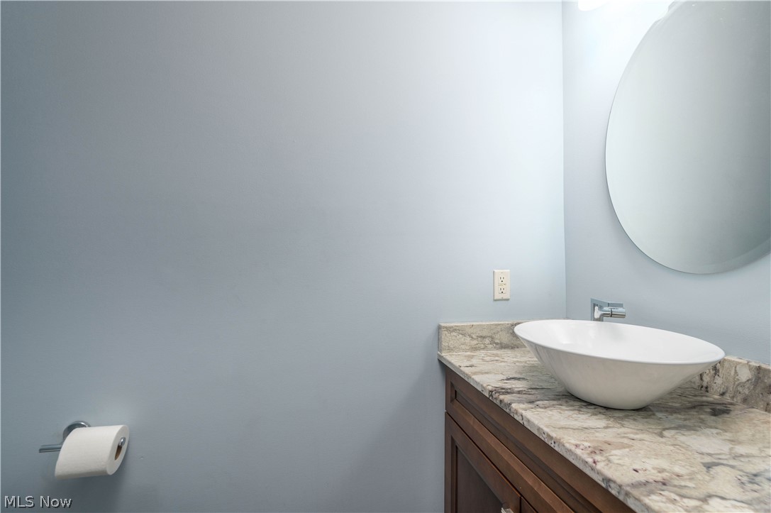 29465 Hummingbird Circle Westlake OH 44145