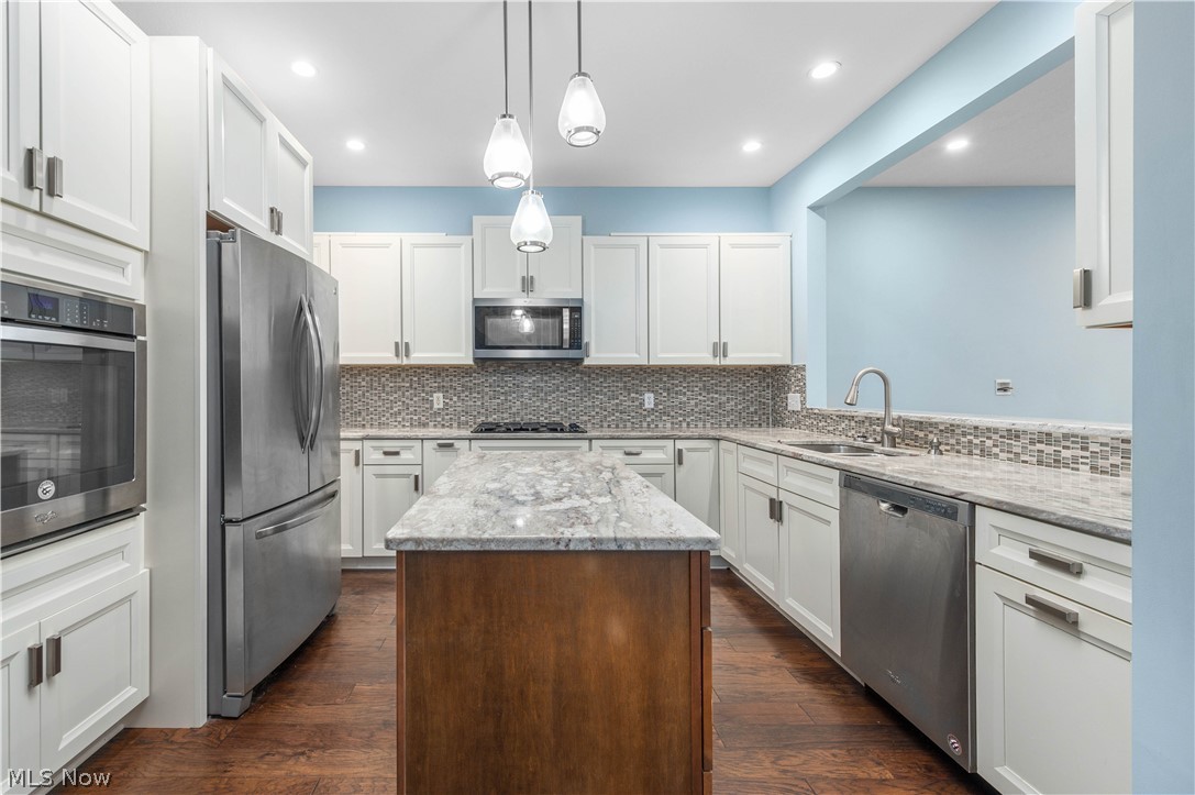 29465 Hummingbird Circle Westlake OH 44145