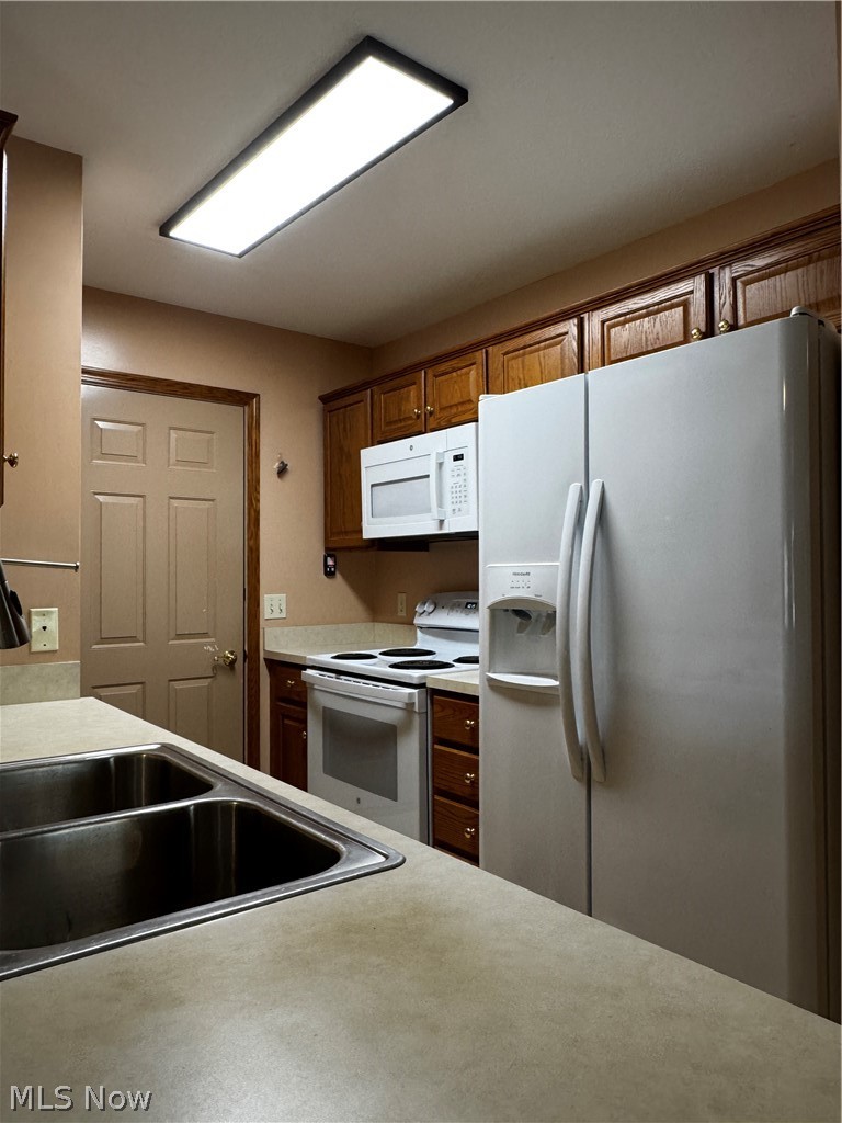 2457 Barrington Way Wooster OH 44691