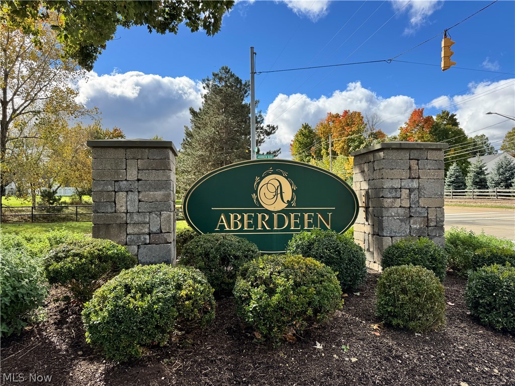312 W Legend Court Highland Heights OH 44143