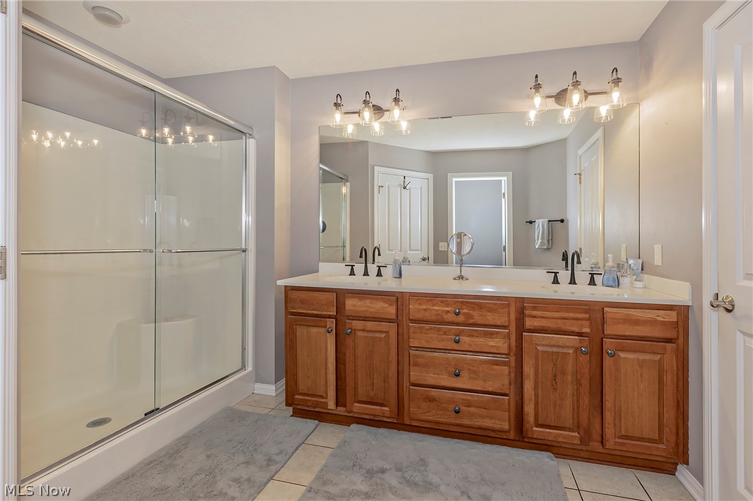 312 W Legend Court Highland Heights OH 44143