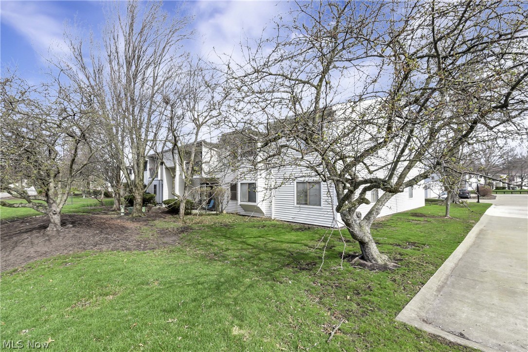 2955 N Bay Drive Westlake OH 44145
