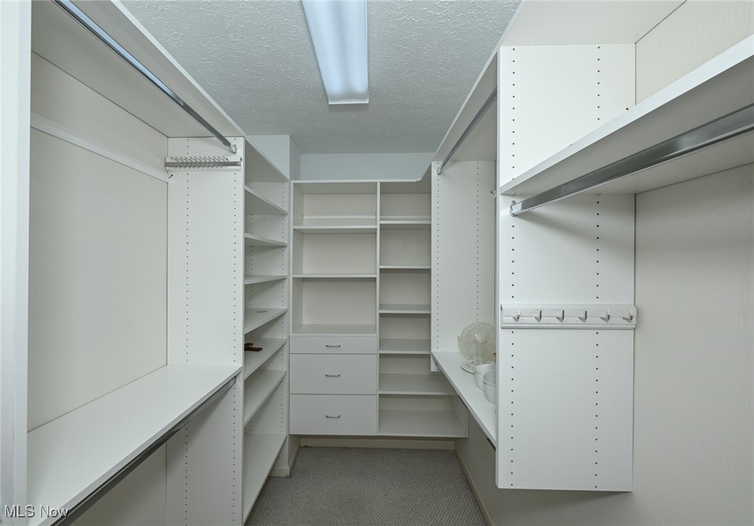 4180 Castle Ridge Copley OH 44321