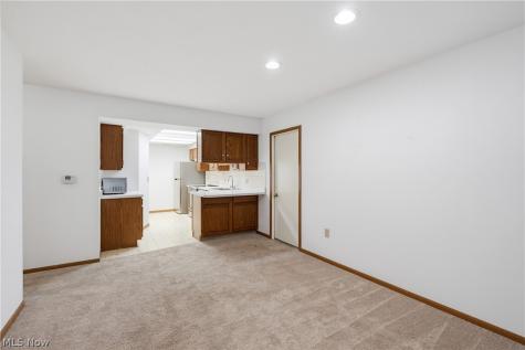 4286 Hunters Chase Lane Wooster OH 44691