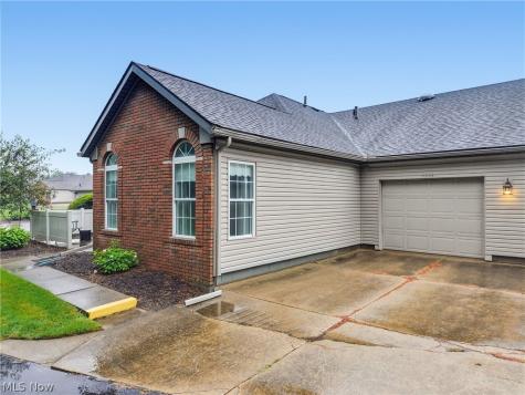 4286 Hunters Chase Lane Wooster OH 44691