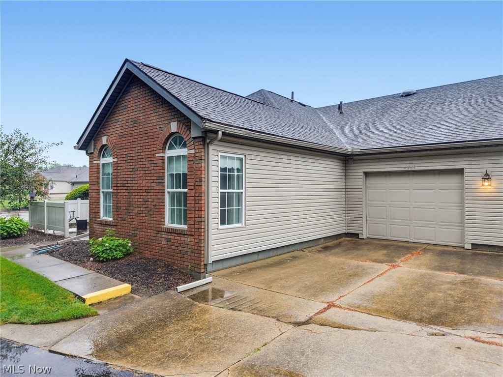 4286 Hunters Chase Lane Wooster OH 44691