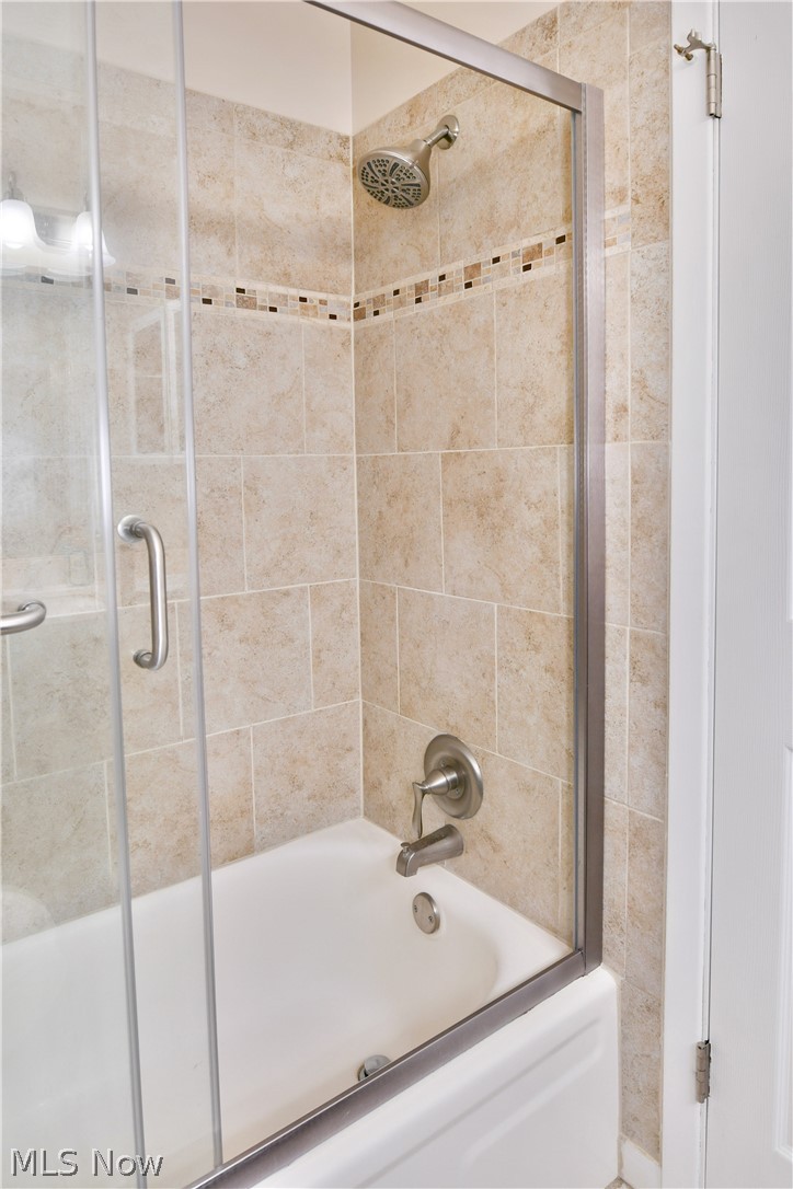 3112 Ivy Hill Circle Cortland OH 44410