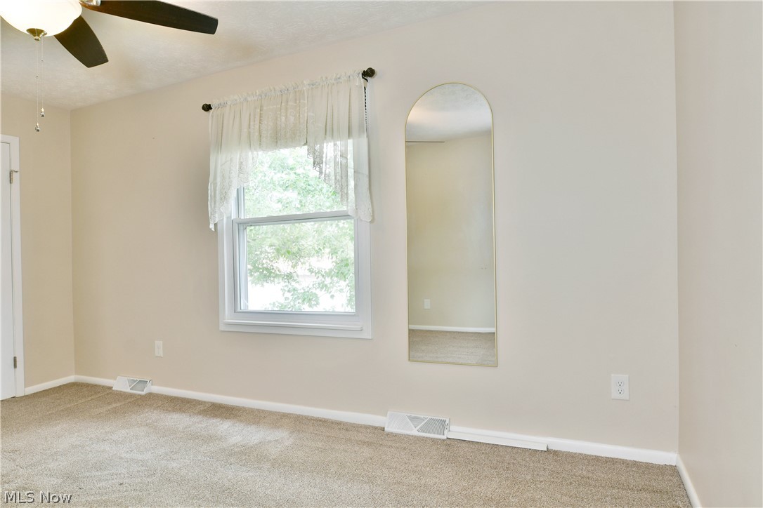 3112 Ivy Hill Circle Cortland OH 44410