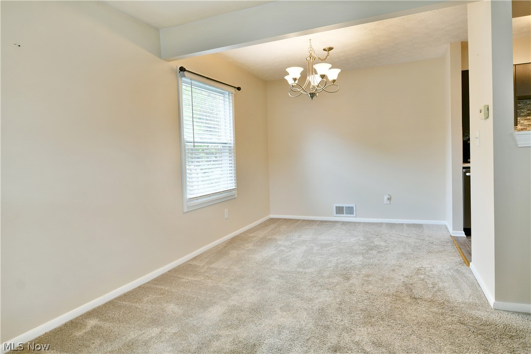 3112 Ivy Hill Circle Cortland OH 44410
