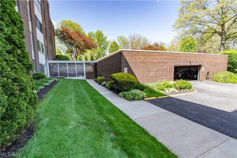 3064 Kent Road Stow OH 44224