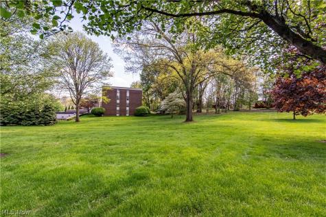 3064 Kent Road Stow OH 44224