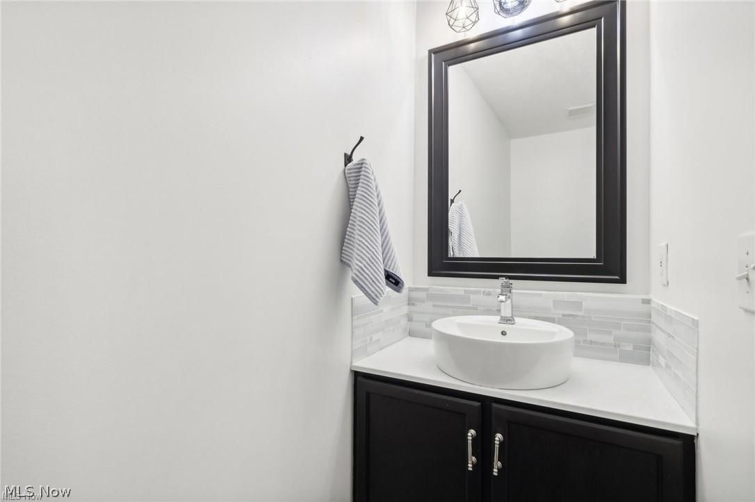 3027 Circle Court Cleveland OH 44113