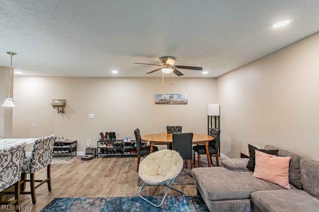 2540 North Road NE Warren OH 44483