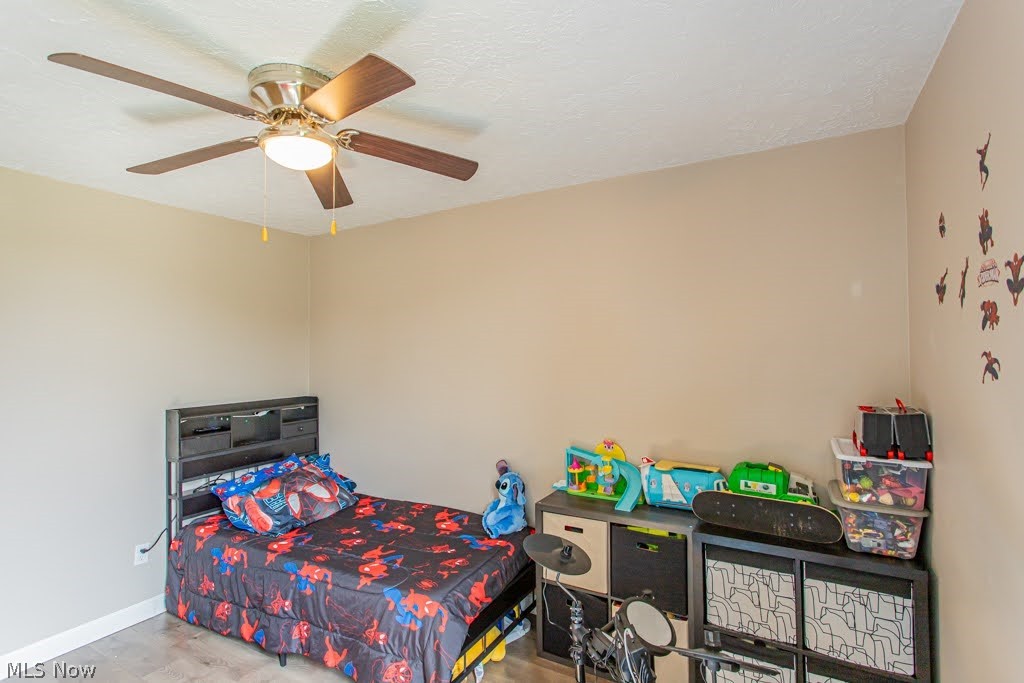 2540 North Road NE Warren OH 44483