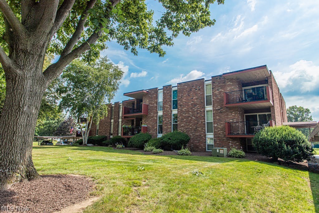 2540 North Road NE Warren OH 44483