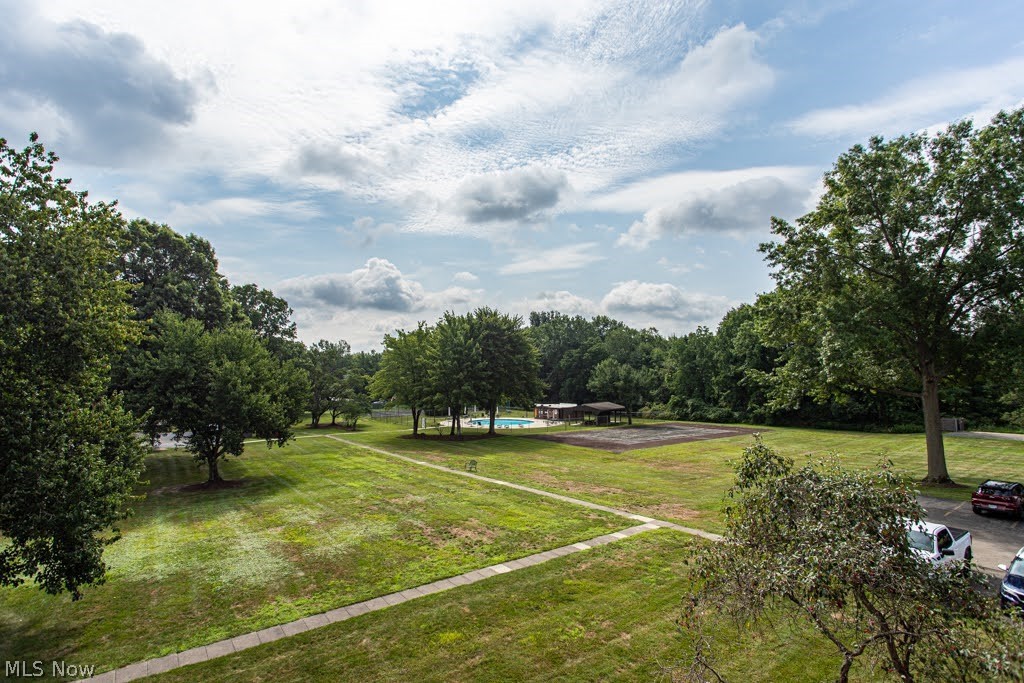 2540 North Road NE Warren OH 44483