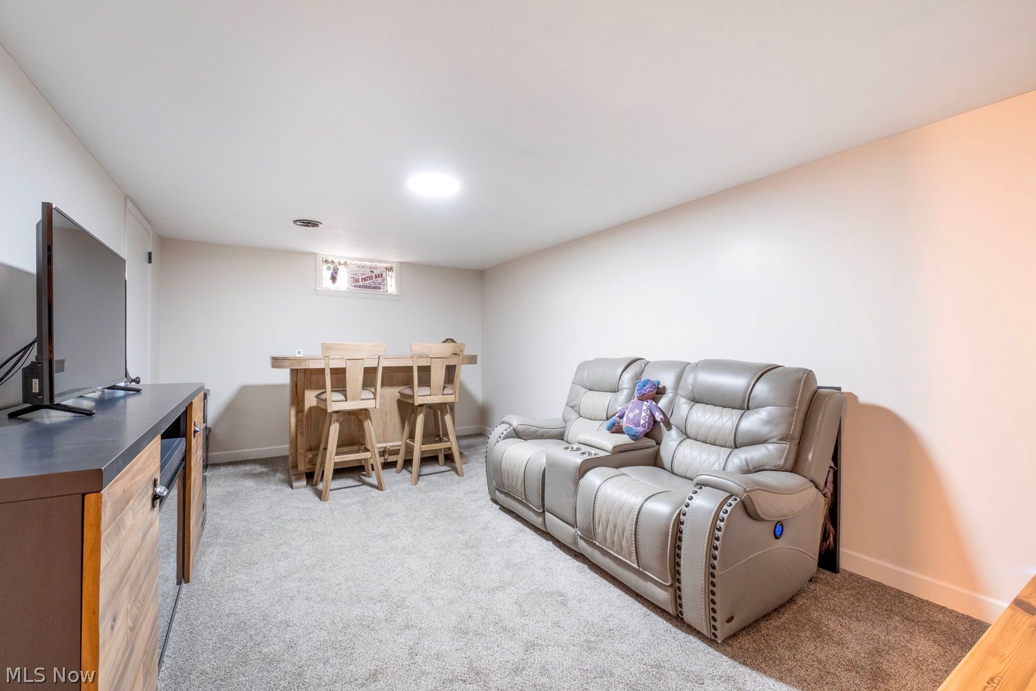 720 Springfield Road Columbiana OH 44408