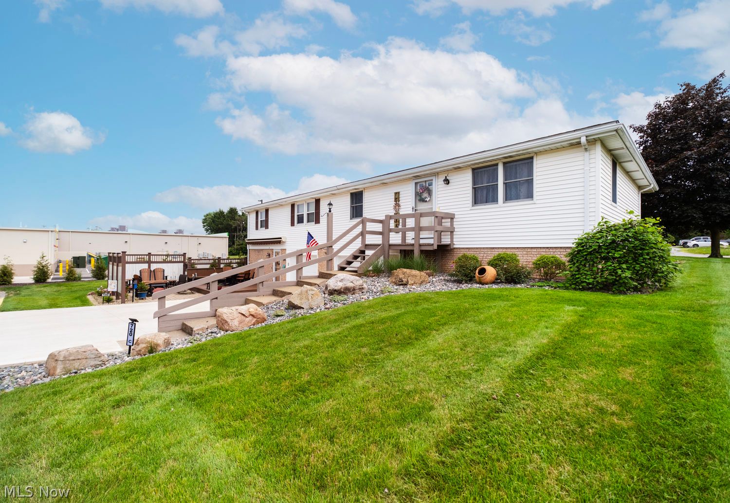 720 Springfield Road Columbiana OH 44408