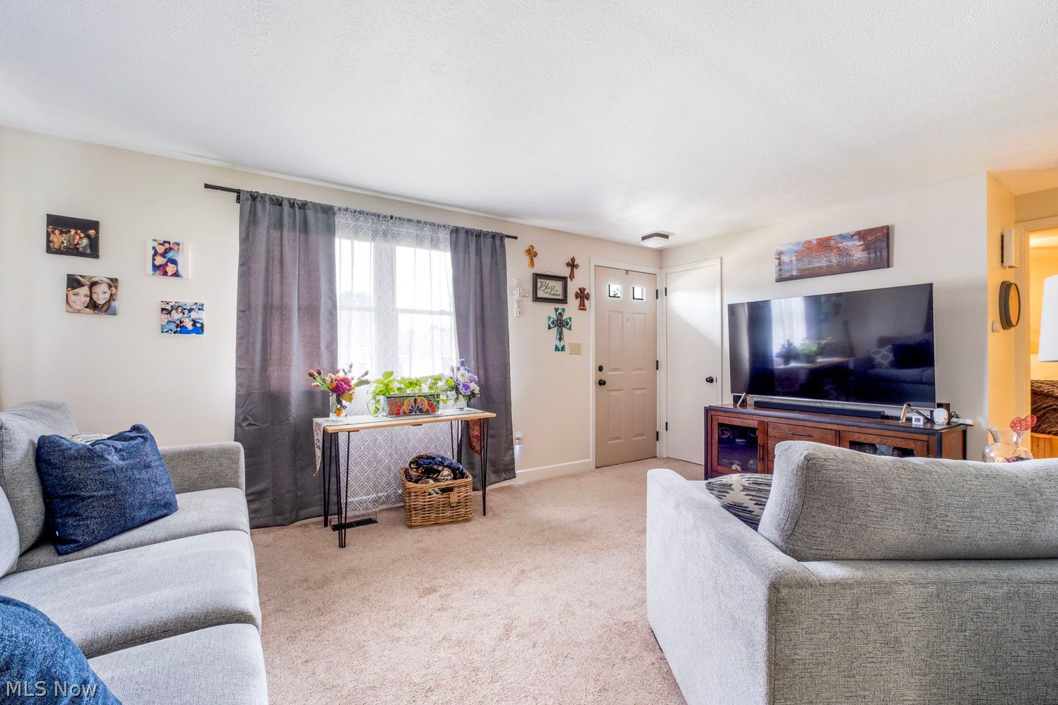 720 Springfield Road Columbiana OH 44408