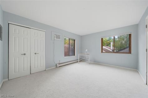2120 Pinebrook Trail Cuyahoga Falls OH 44223