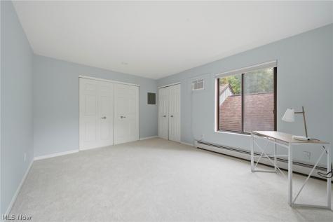 2120 Pinebrook Trail Cuyahoga Falls OH 44223