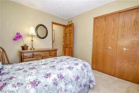6700 Waterford Lane Mentor OH 44060