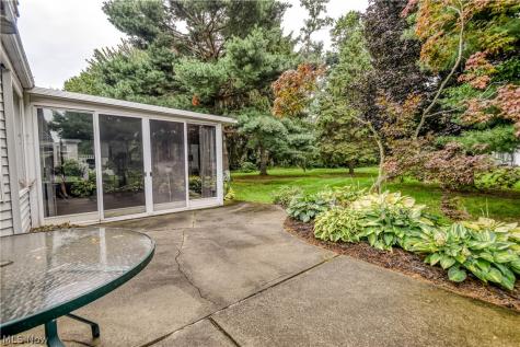 6700 Waterford Lane Mentor OH 44060
