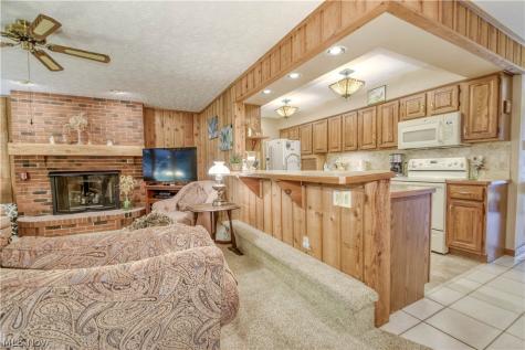 6700 Waterford Lane Mentor OH 44060