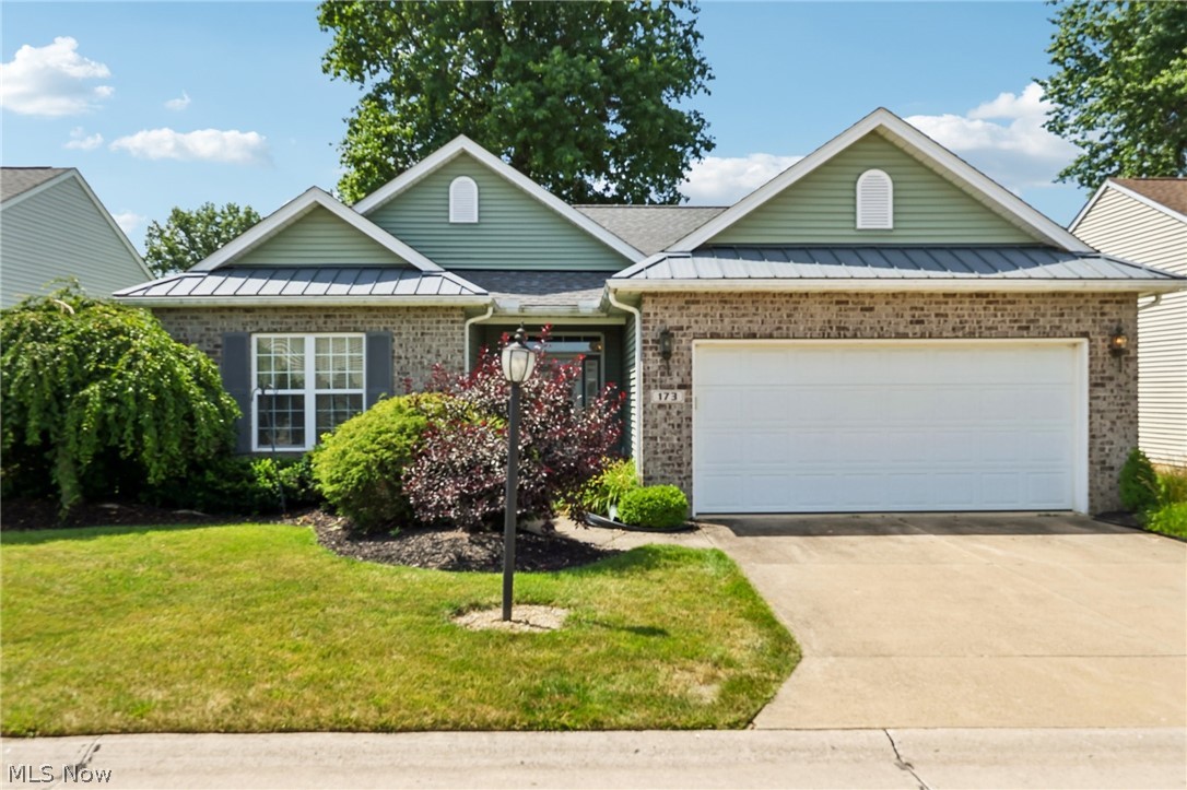 173 Saint Charles Place Elyria OH 44035