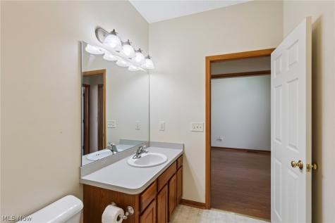 173 Saint Charles Place Elyria OH 44035