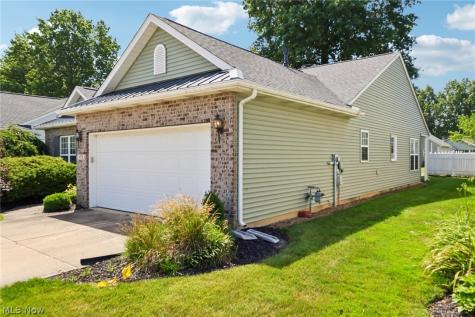 173 Saint Charles Place Elyria OH 44035