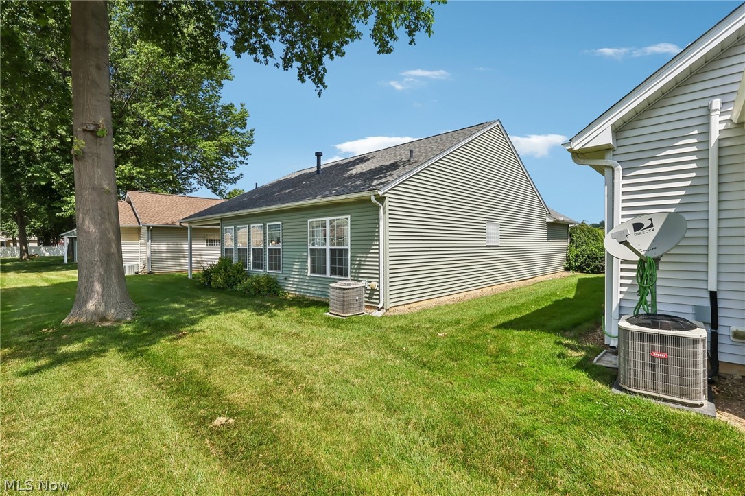 173 Saint Charles Place Elyria OH 44035