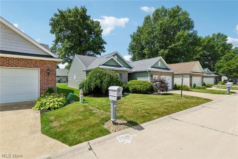 173 Saint Charles Place Elyria OH 44035