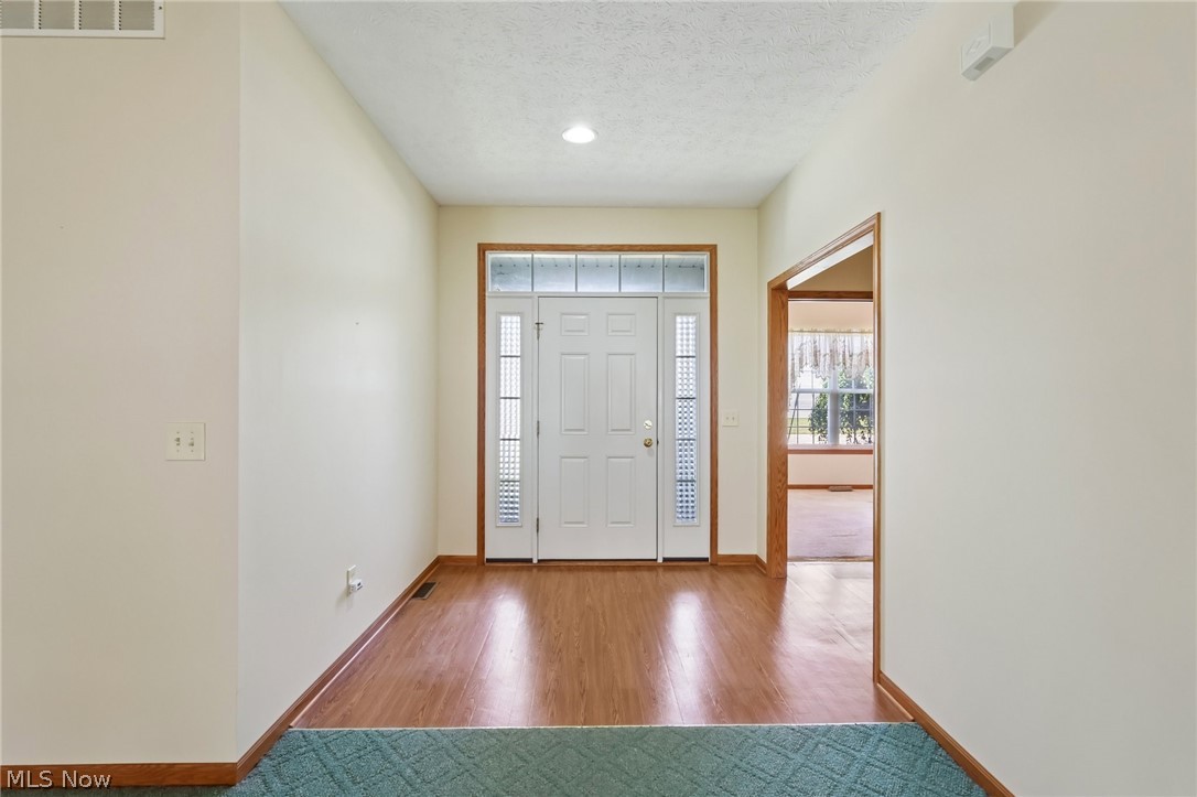 173 Saint Charles Place Elyria OH 44035