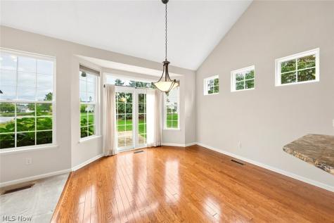 33278 Ambleside Drive Avon Lake OH 44012