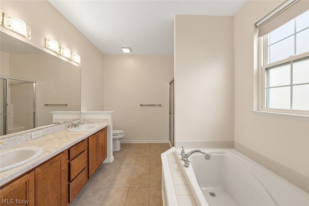 33278 Ambleside Drive Avon Lake OH 44012