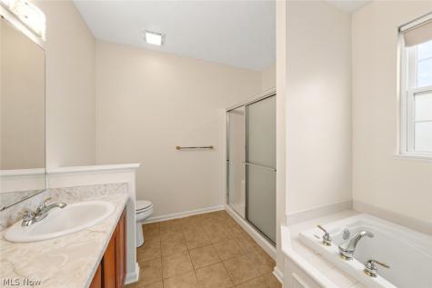 33278 Ambleside Drive Avon Lake OH 44012