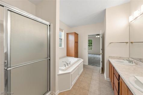 33278 Ambleside Drive Avon Lake OH 44012