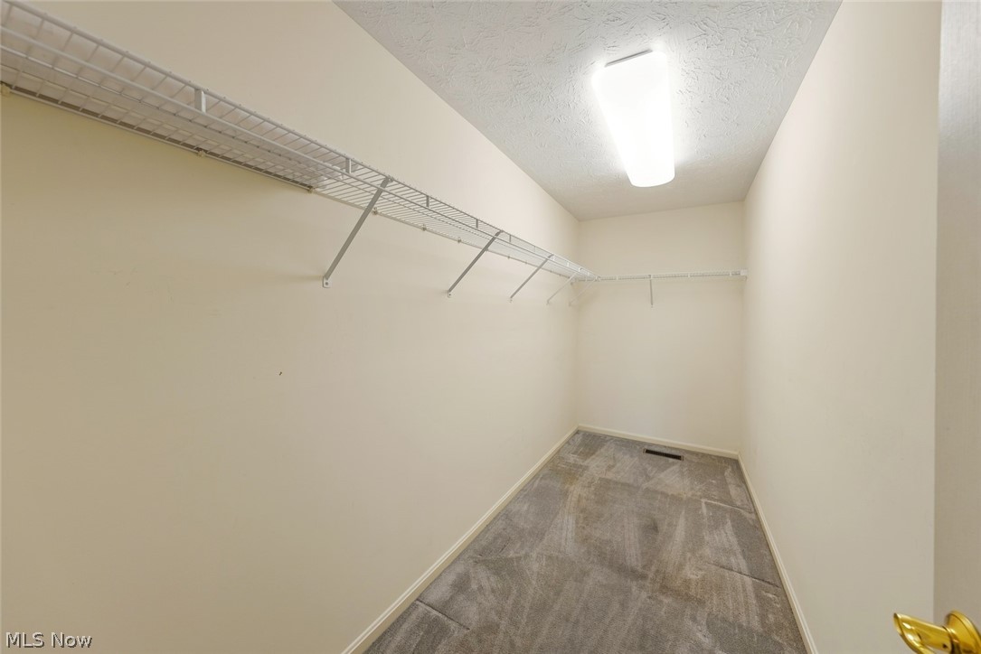 33278 Ambleside Drive Avon Lake OH 44012