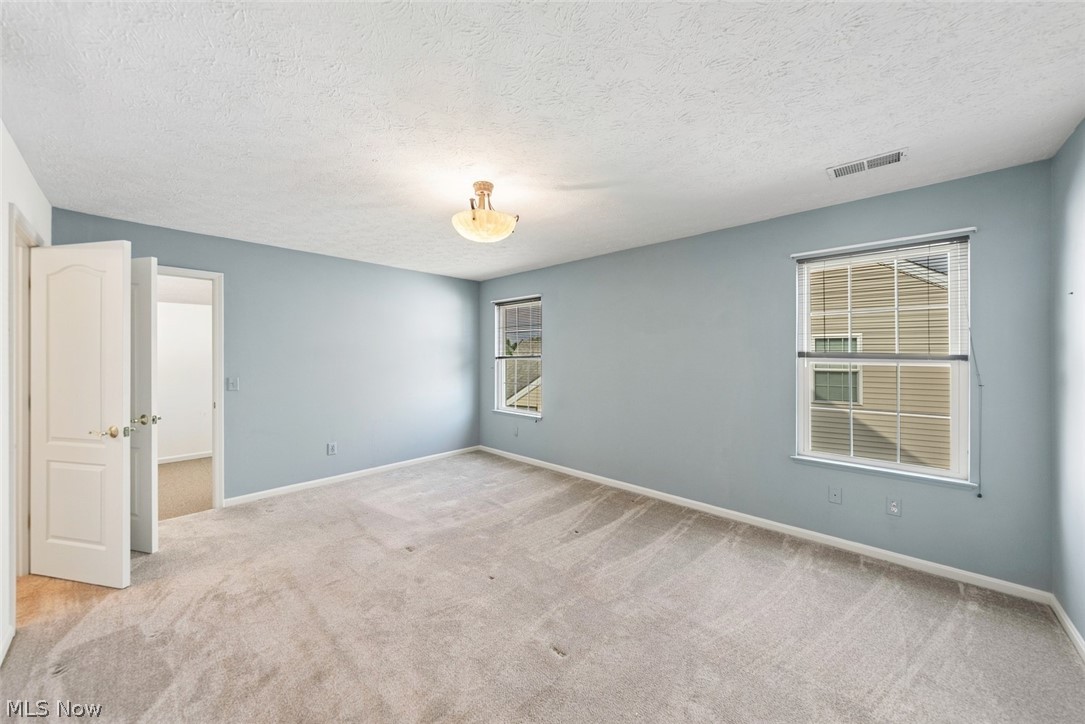 33278 Ambleside Drive Avon Lake OH 44012
