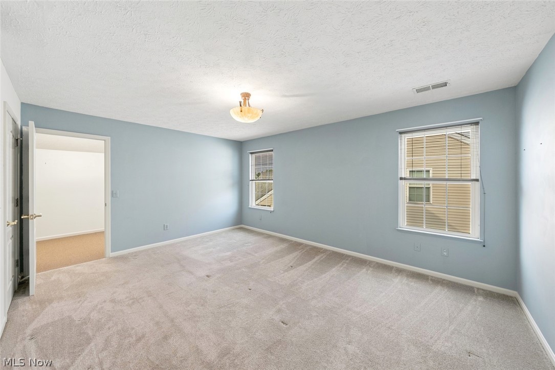 33278 Ambleside Drive Avon Lake OH 44012