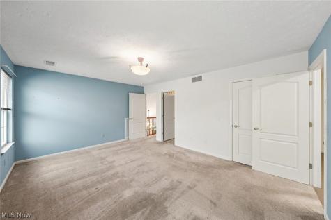 33278 Ambleside Drive Avon Lake OH 44012