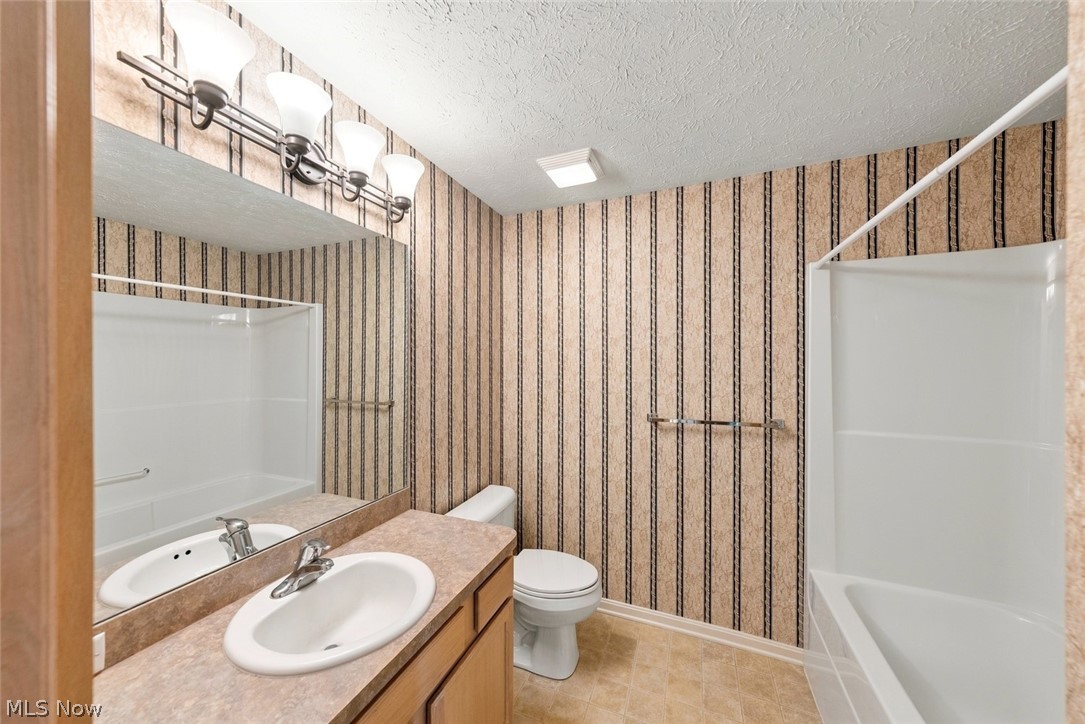 33278 Ambleside Drive Avon Lake OH 44012
