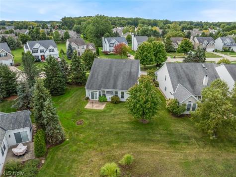 33278 Ambleside Drive Avon Lake OH 44012