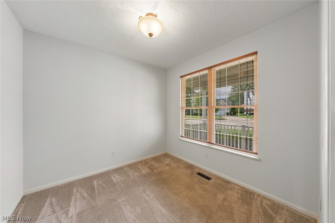 33278 Ambleside Drive Avon Lake OH 44012