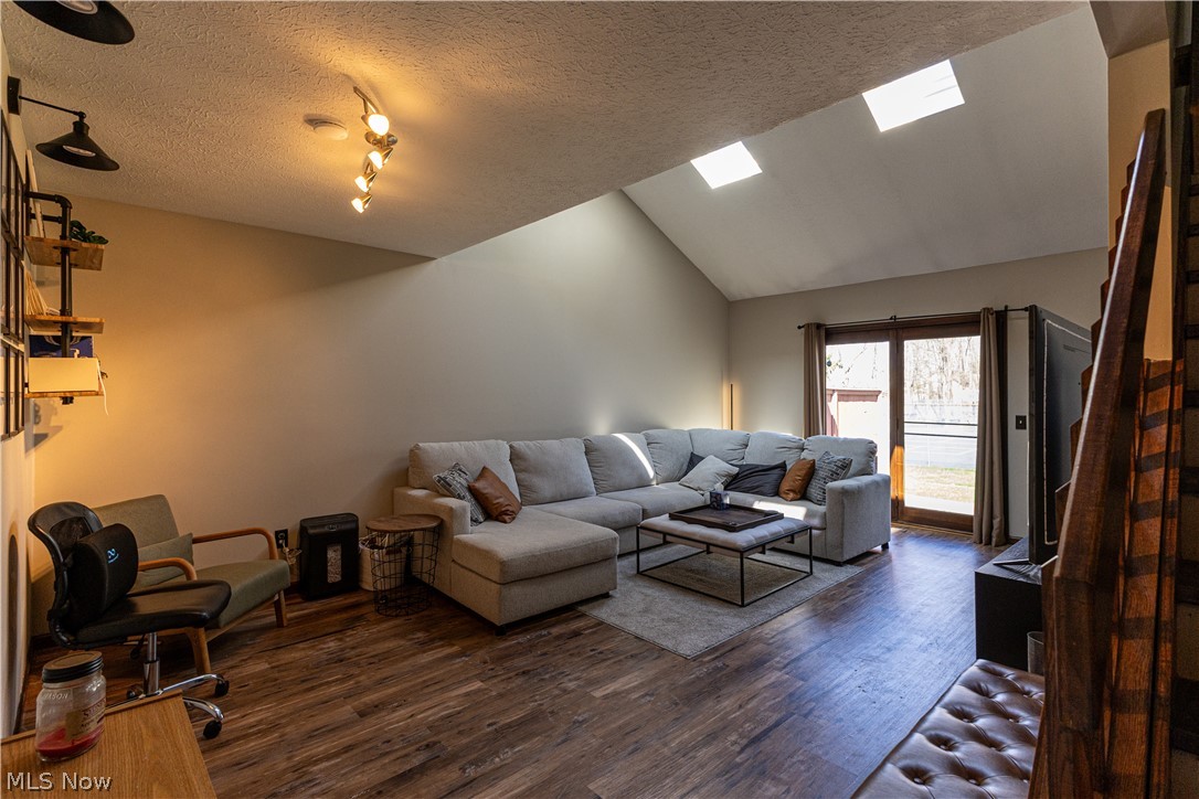 105 Topaz Trail Cortland OH 44410