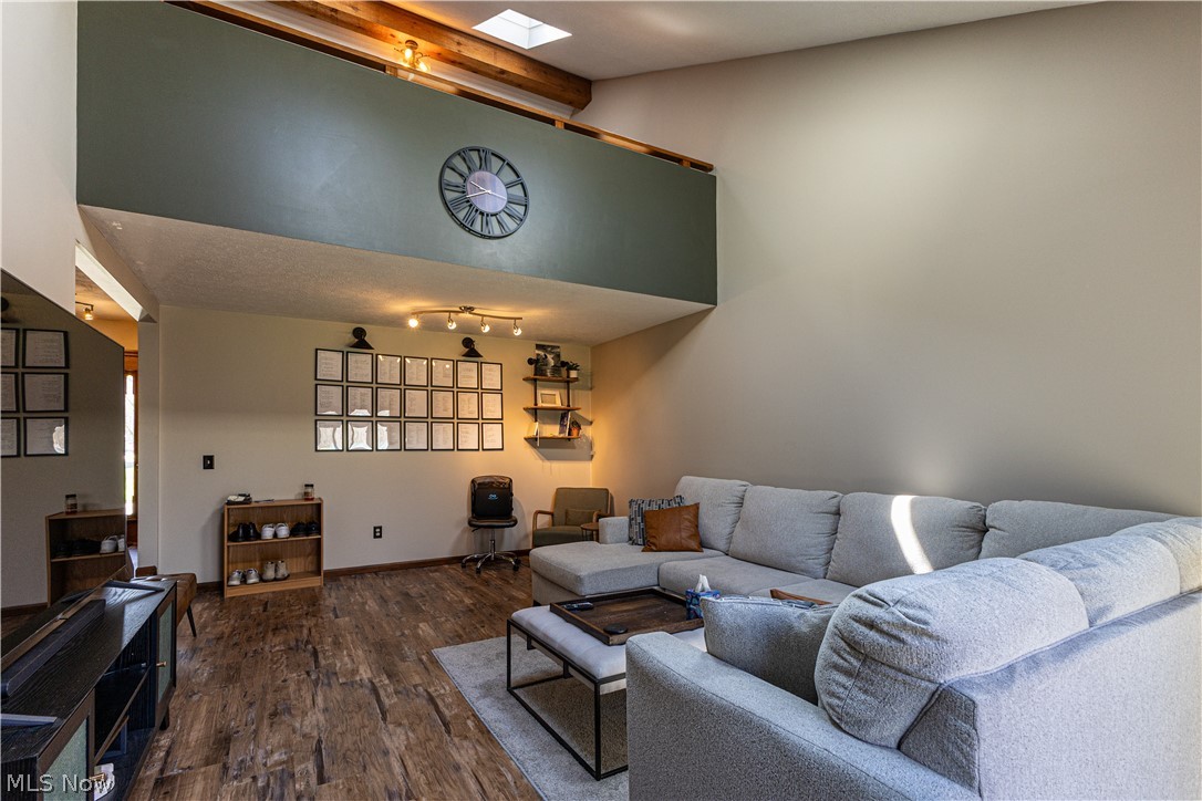 105 Topaz Trail Cortland OH 44410
